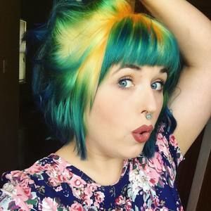 Meet your Posher, Haley